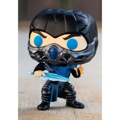 Funko Pop! Mortal Kombat 2021 Sub-Zero Glow-in-the-Dark - EE Exclusive