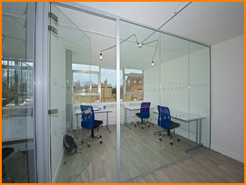 * (CRAWLEY RH10) * Flexible Modern Private OFFICE SPACE to Rent