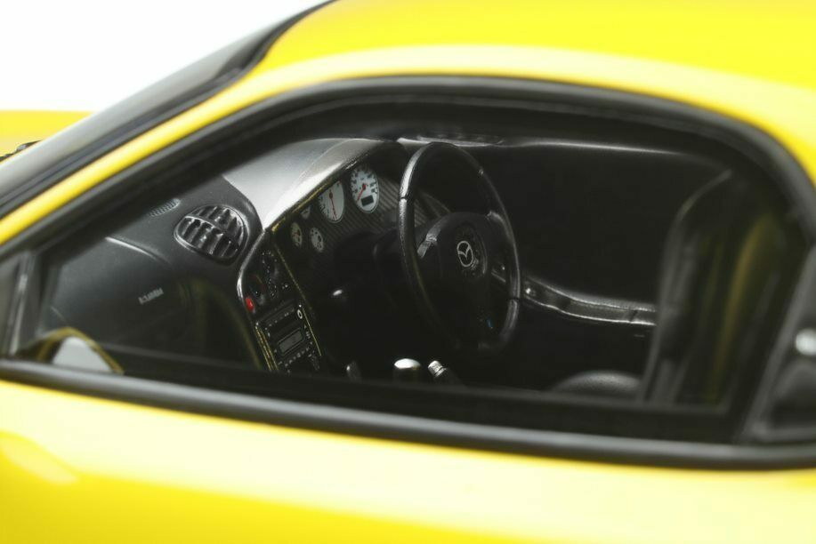 【新品・未開封品】OttO mobile 1/18 RX-7 FDイエロー 1/18 Mazda RX7 FD Type R Bathrurst R 1999 Sunburst Yellow by