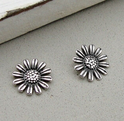 Sunflower Post Earrings - 925 Sterling Silver - Daisy Flower Ear Studs
