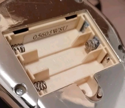 2004 WOWWEE ROBOSAPIEN   Chrome Silver Robot w/ Remote Control ~ WORKS GREAT!