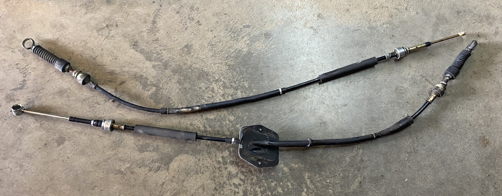 90-93 1992 TOYOTA CELICA SHIFTER CABLES MANUAL 5 SPEED SHIFT