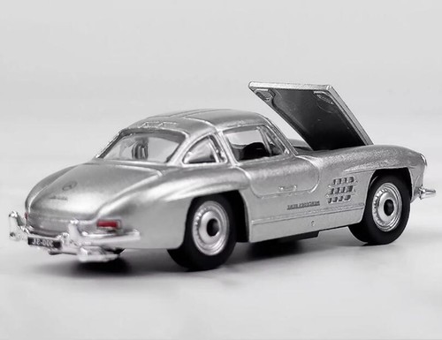 メルセデス・ベンツ Mercedes-300SL シルバー Bburago製 Bburago 1:64 1954 Mercedes Benz 300SL Diecast Metal Model