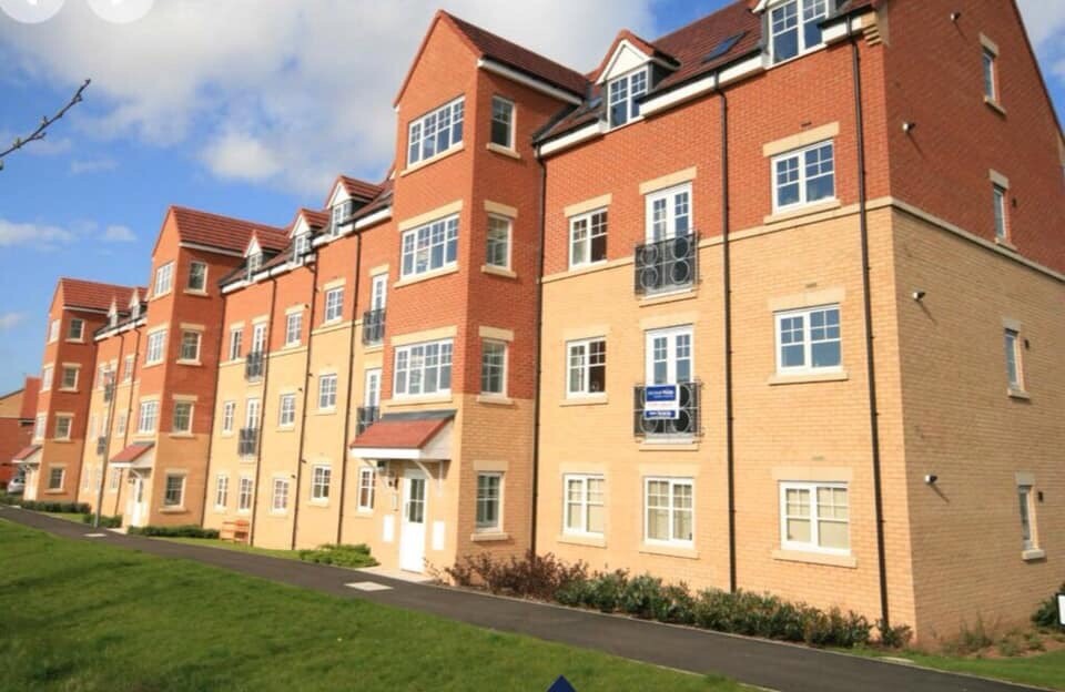 2 bedroom top floor flat at Ingleby Barwick to rent in Stocktonon