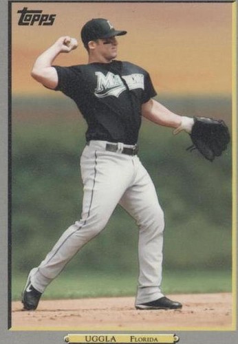 2009 Topps - Dan Uggla #TR67