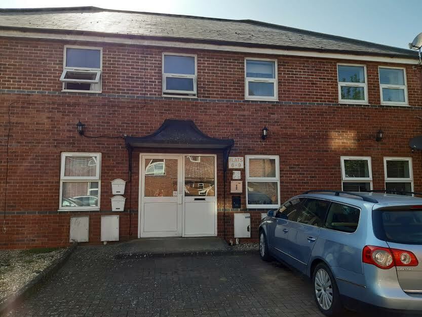 2 bedroom flat in Moss Court Wellington Street, Kettering, NN16 in