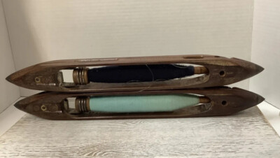VINTAGE SET OF 2-DRAPER TRU MOLD WOODEN WEAVING SHUTTLE W/THREAD-CIA 513V-16.50 