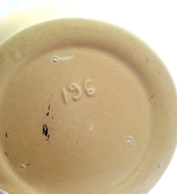 Red Wing Pottery Georgia Rose Group Vase, Yellow 196, Medallion Line Rumrill