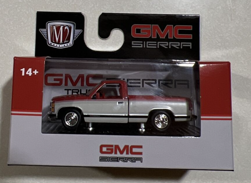 レア！チェイスカー！M2マシーン GMC シエラ トランザムバージョン