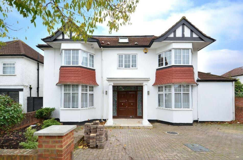 7 bedroom house in Elliot Road, Hendon, NW4 in Hendon, London Gumtree
