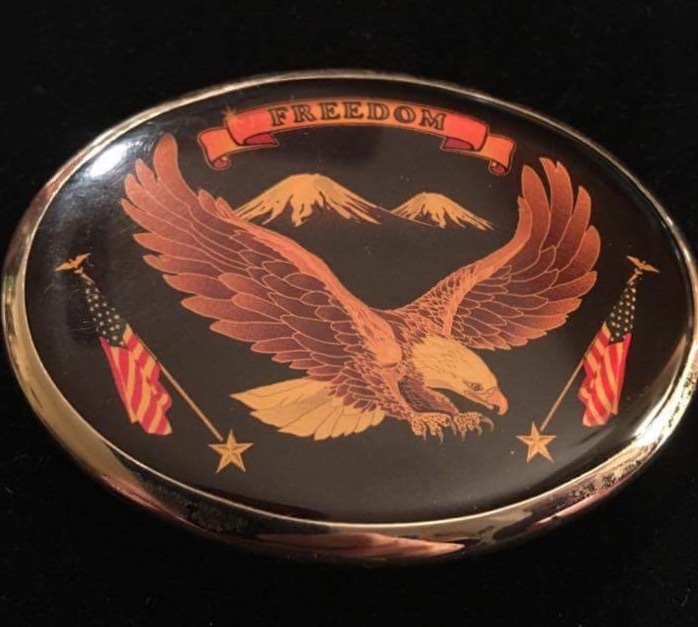 VINTAGE 1980's VON WEST BELT BUCKLE---USA **FREEDOM** American Bald Eagle Flag