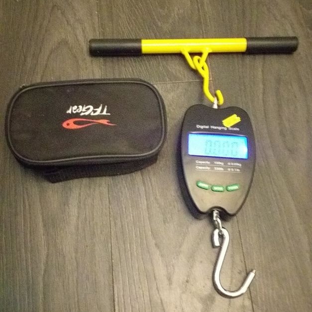 tfgear fishing scales fishing tackle in Sandwell, West Midlands Gumtree