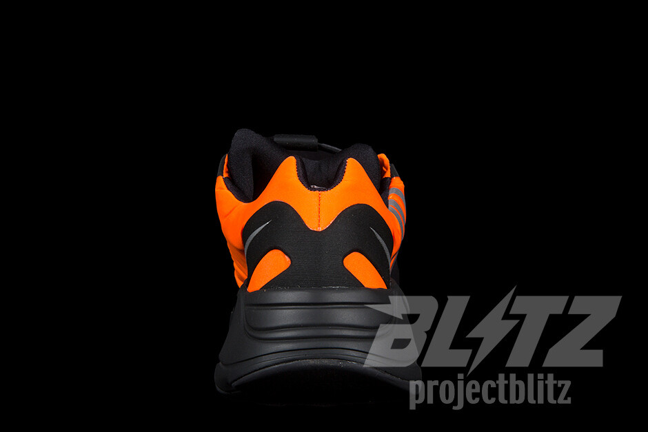 Pre-owned Adidas X Yeezy Adidas Yeezy Boost 700 Mnvn Orange Sz 5.5-13.5 2020 Fv3258 Orange In Orange/orange/orange