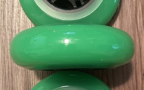 Wheelcome 4-Pack Inline Skate Wheels Green 76 mm 85 A Casters Luggage Scooters