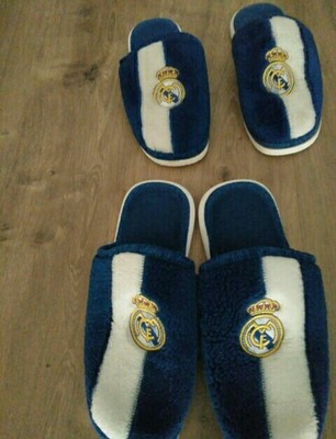 1 par zapatillas de casa Real Madrid Talla 44