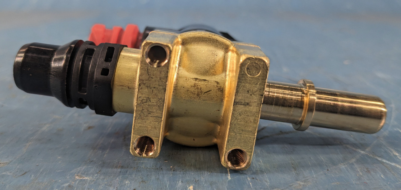 Genuine OEM DPF Coolant Valve F90-6013 1/2“ J2044 Paccar