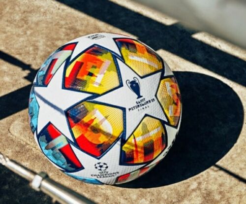 Adidas Champions League 2022-23 soccer ball finale Saint