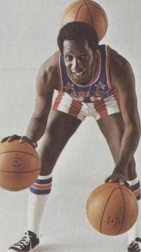 1971 Fleer Harlem Globetrotters - Meadowlark Lemon #12