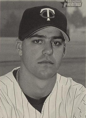 2001 Bowman Heritage - Eric Milton #375