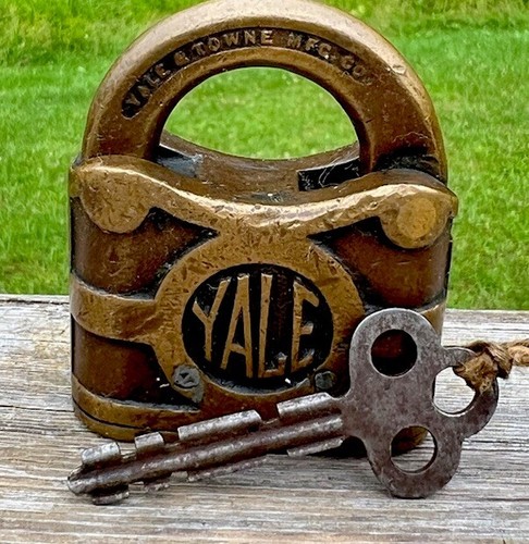 廃盤品 WEIRDO PADLOCK KEYトップ 真鍮製 $_12.JPG?set_id=880000500F