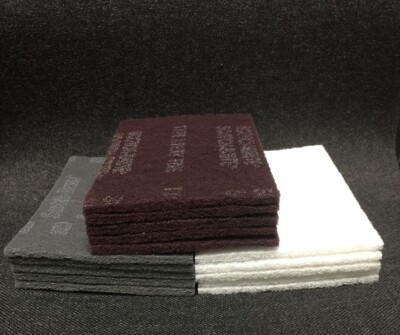 3M 7445/7447/7448 Scotch-Brite Sanding Pad,  Maroon, White, Grey (5 pc of Each)