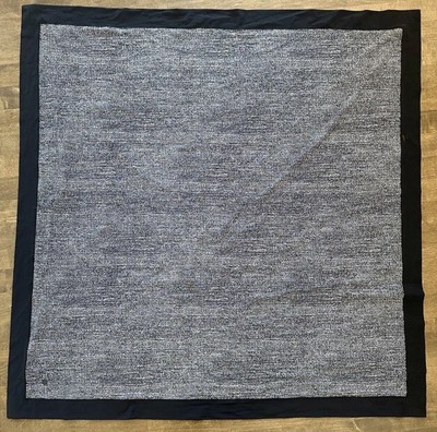 Lululemon Made To Shade Woman s Multi-Use Scarf Salt Alpine White Black LW9ANVS
