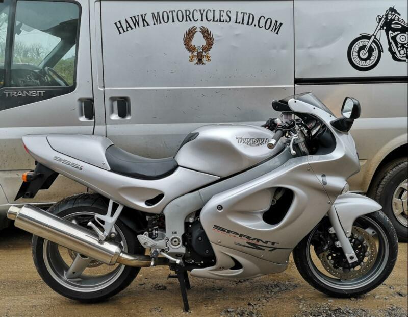 triumph sprint st 995i