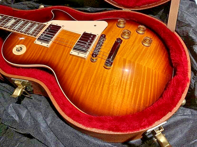 Near Mint Gibson Les Paul Traditional Standard Rare Desert Burst