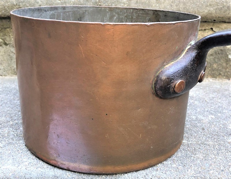 ANTIQUE AMERICAN CAST IRON HANDLED COPPER POT SIGNED MORANDI-PROCTOR BOSTON MASS