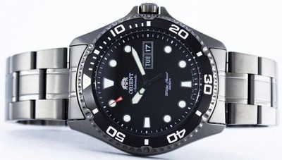 Pre-owned Orient Ray Raven Ii Automatic Day/date Rotating Bezel 200m Faa02003b9 Mens Watch