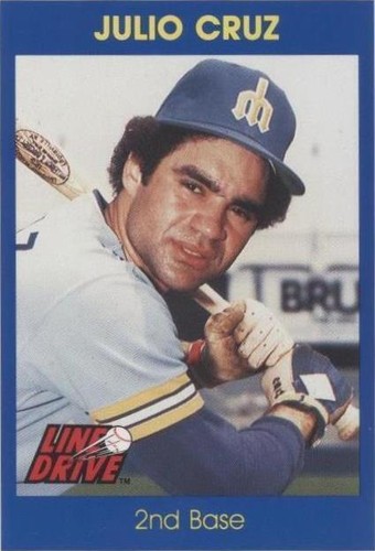 1991 Line Drive - Julio Cruz #32