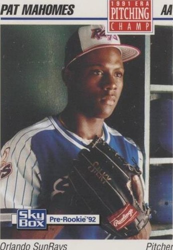 1992 SkyBox Pre-Rookie - Pat Mahomes #295