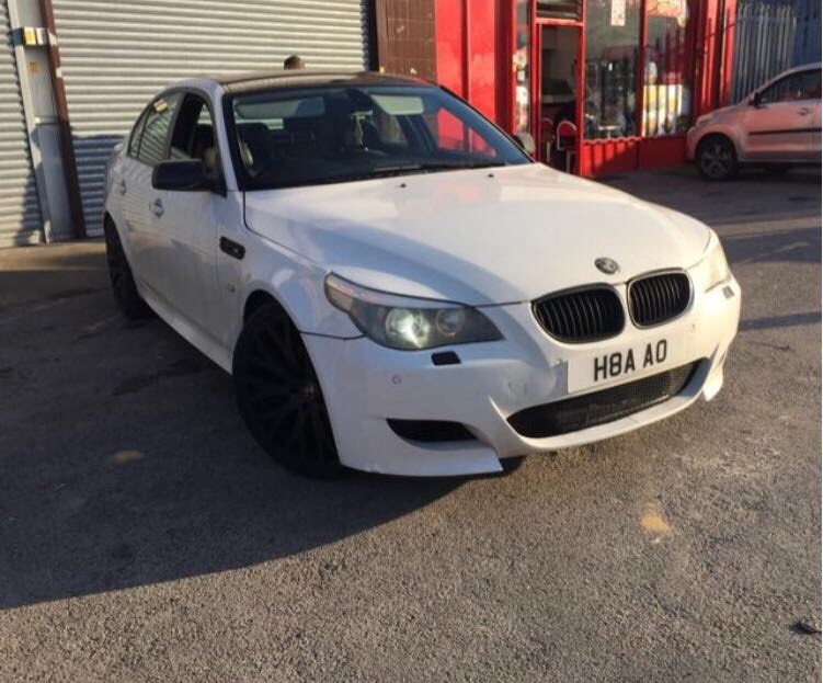 Bmw m5 530i