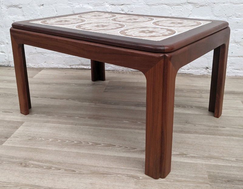 G plan Tiled Coffee Table (DELIVERY AVAILABLE) in Royal Mile