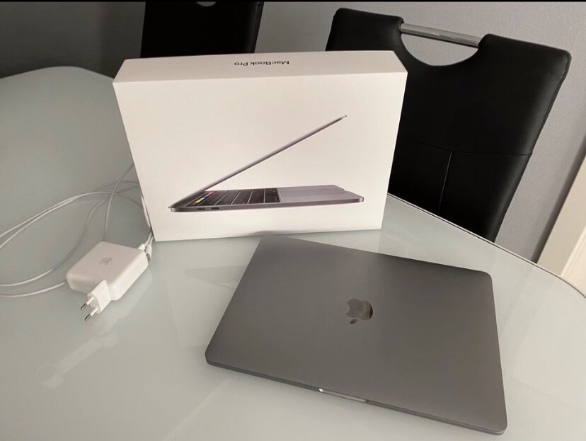 MacBook Pro 13インチ 256GB 2019 スペースグレー MacBook Pro (13-inch, 2019, Thunderbolt 3ポートx 2) - 技術