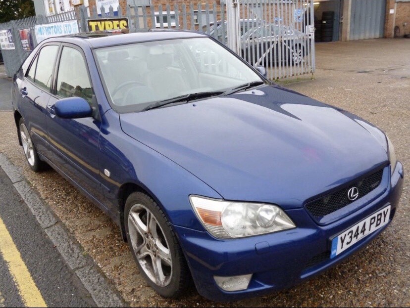LEXUS IS200 in Heathrow, London Gumtree