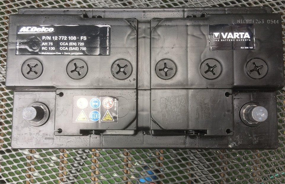 Vauxhall insignia 2.0 CDTI Battery OEM Excellent working order in