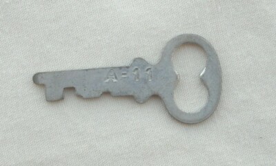 SILVER KING ATLAS PERK UP Gumball Vending Machine 5//16/" LOCK /& KEY for VICTOR