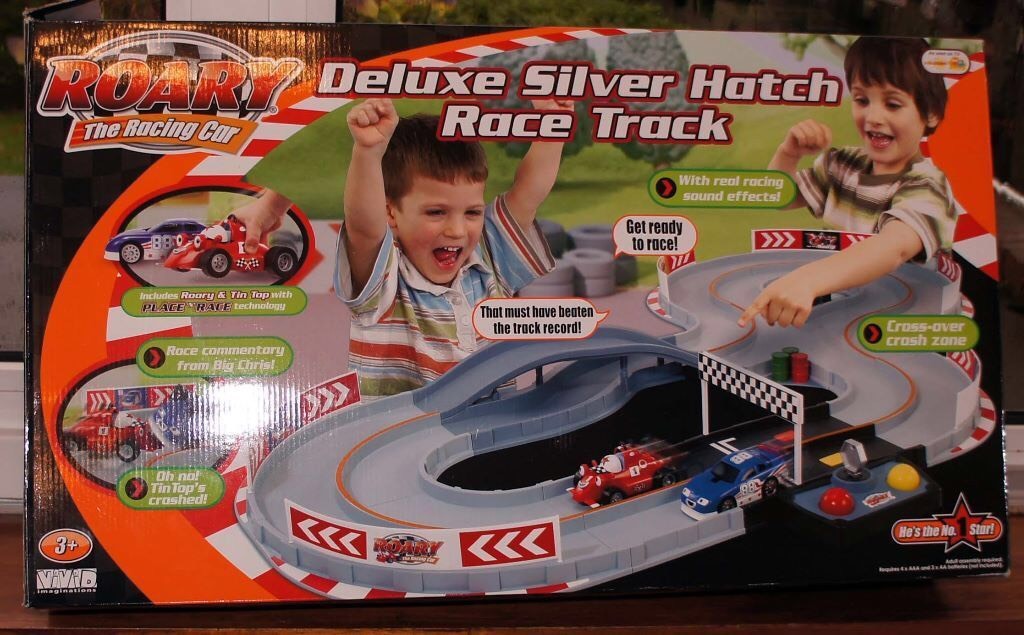 Roary the Racing Car Deluxe Silver Hatch Racetrack Toys & Games in