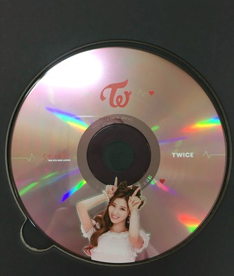 No Photocard Twice Signal 4th Mini Album Sana Cd Random Cover Booklet