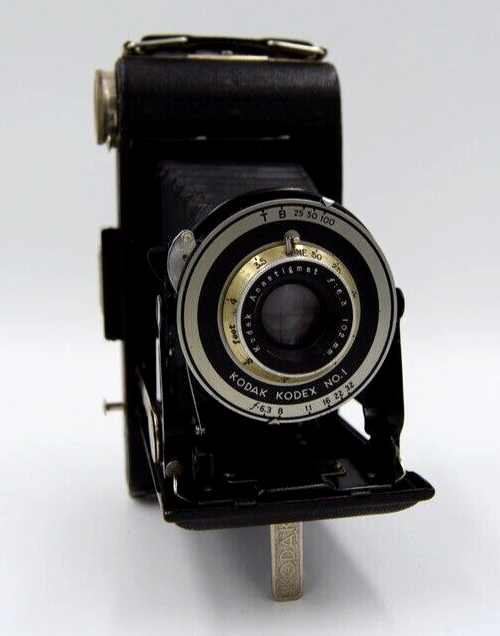 kodak   カメラ CES 2006: Kodak unveils dual-lens compact digital camera