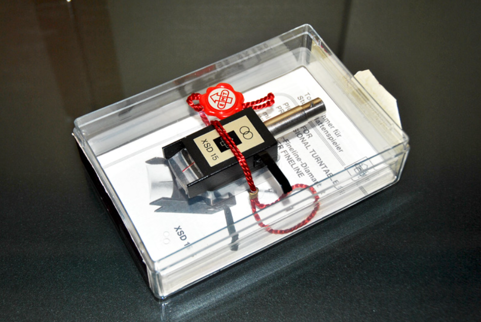 EMT XSD-15 MC Moving Coil Phono Cartridge Tonearm TSD15