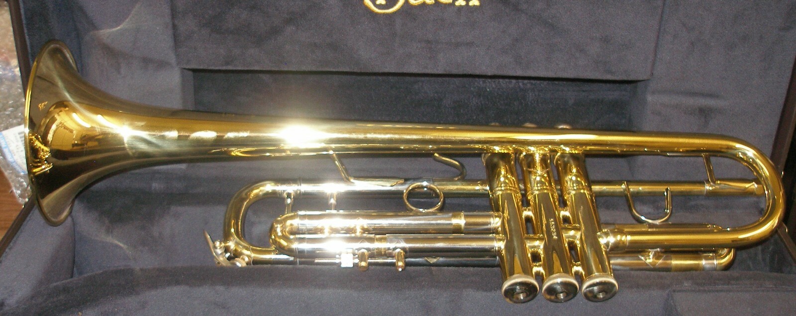 New Lacquered Trumpet 180-37 Bach Stradivarius Selmer Strad Genuine Original