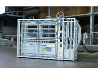 NEW IAE Chieftain Squeeze Cattle Crush/ cattle handling