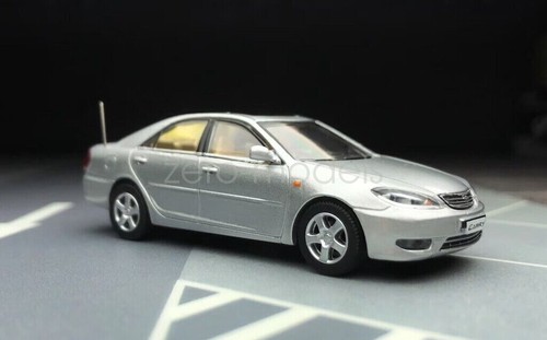 Model1 1:64 Silver Camry XV30 Sedan Car Model Metal Diecast