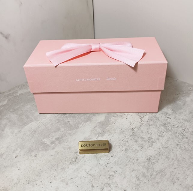 GENTLE MONSTER GENTLE MONSTER X JENNIE JENTLE SALON HUSH 01 BLACK /FEDEX