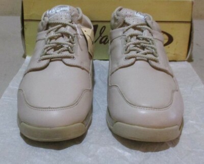 New Vasque #7219 9 M Lt. grey (7219) 