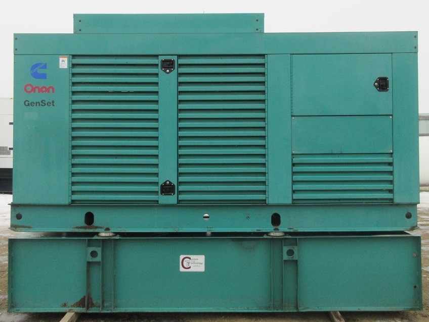 250 kw Cummins / Onan Diesel Generator / Genset - Load Bank Tested