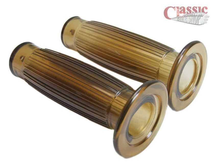 Motorradteile in Braun