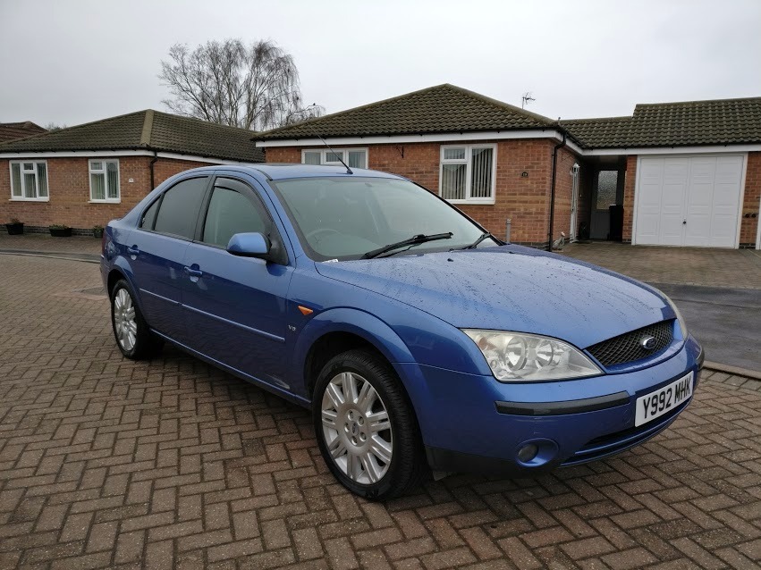Ford mondeo 2 5